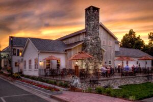 Oxford, Stag's Leap Farm Partner, White Horse Inn, Metamora